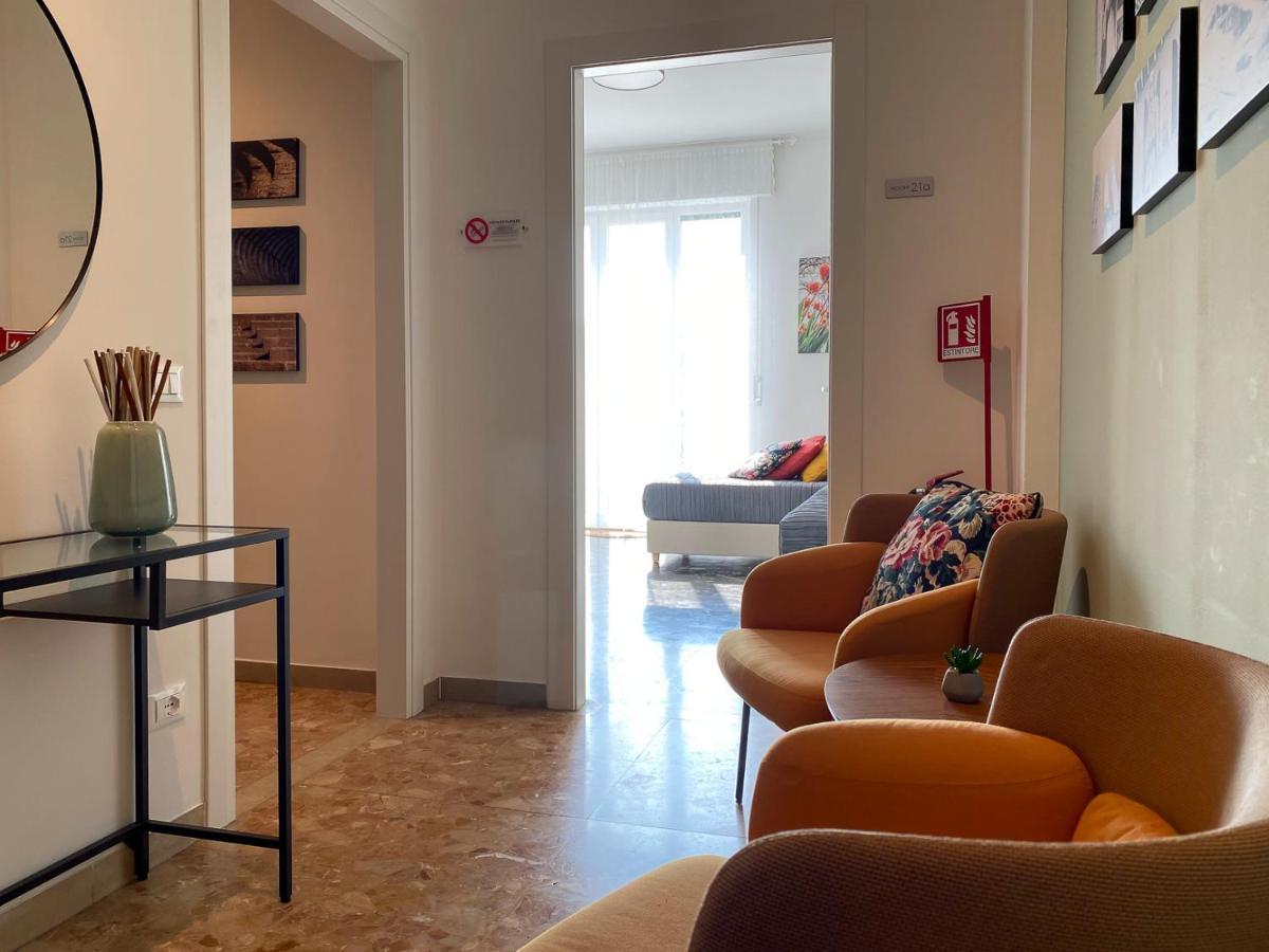 Verona 21 Apartment ภายนอก รูปภาพ